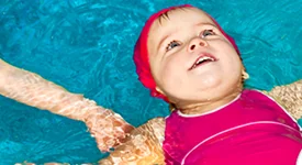 Natação para bebês: aprenda!