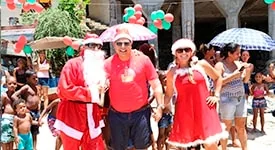 SUP Solidário fez alegria da garotada da Gamboa