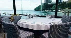 70 anos de Elton John ganha homenagem no Veleiro