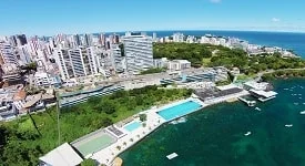 Reunião sobre Estacionamento do Yacht, 12.09, 19h30