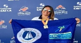 Verônica Almeida, Nadadora de Ouro