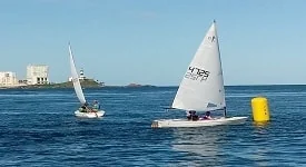 Competições de vela agitam Torneio de Aniversário