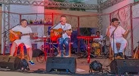 Papo de Autor se apresentou no Yacht Sunset