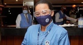 Veleiro oferece serviço de excelência aos clientes