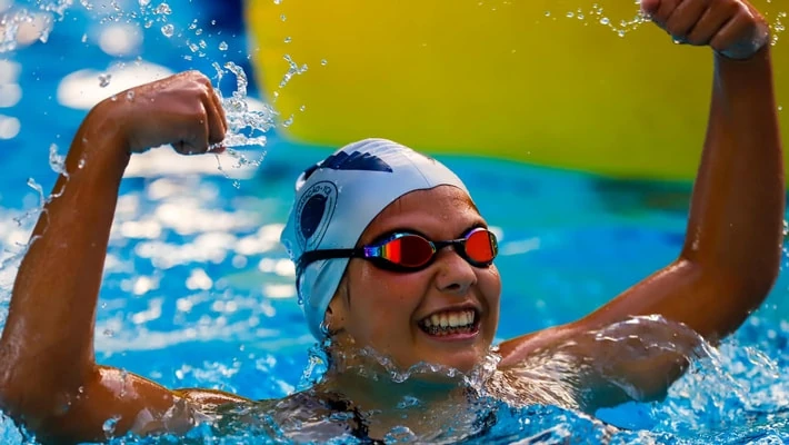 Natação do YCB no pódio em competições na piscina e águas abertas